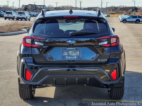 New 2026 Subaru Crosstrek 2.5i Limited w/ Crosstrek Mirror Package image 5