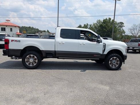 Used 2025 Ford F250 King Ranch AWD/4WD image 3