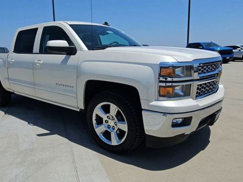 Used 2015 Chevrolet Silverado 1500 LT w/ LT Convenience Package RWD image 2
