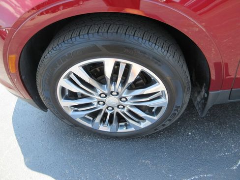 Used 2018 Cadillac XT5 Premium Luxury FWD image 15