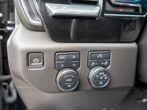 Used 2023 Chevrolet Silverado 1500 RST image 22