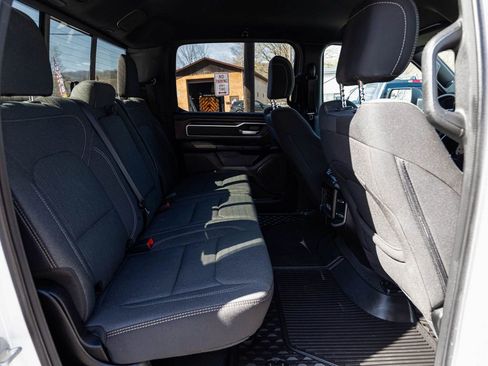 Used 2023 RAM 1500 Big Horn AWD/4WD image 29