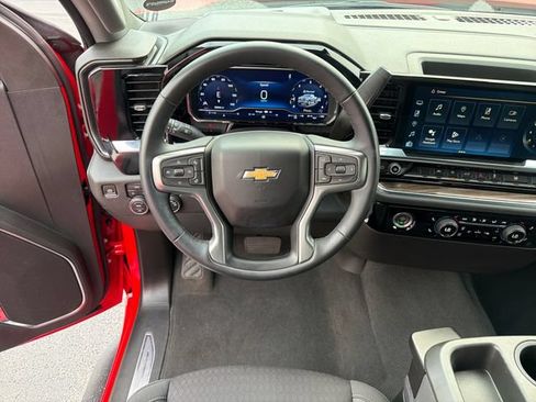 Certified 2023 Chevrolet Silverado 1500 LT AWD/4WD image 15
