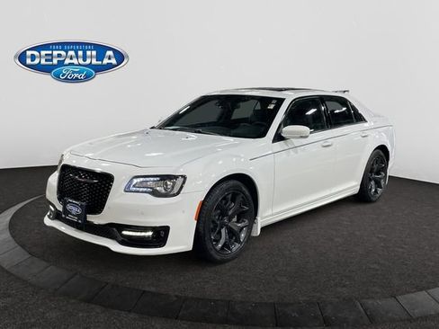 Used 2023 Chrysler 300 S w/ Comfort Group RWD image 1