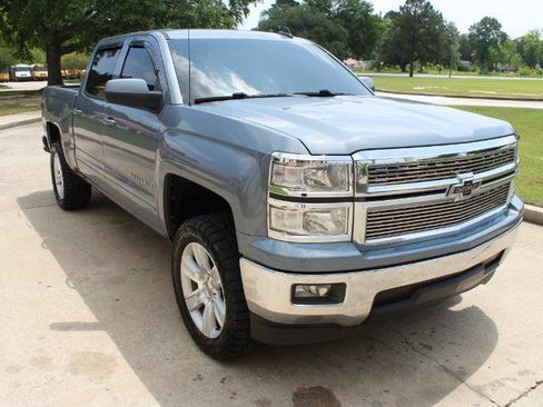 Used 2015 Chevrolet Silverado 1500 LT w/ LT Convenience Package RWD image 4