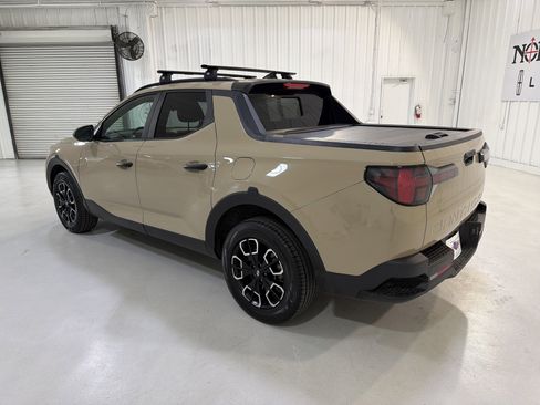 Used 2023 Hyundai Santa Cruz SEL w/ Activity Package image 3