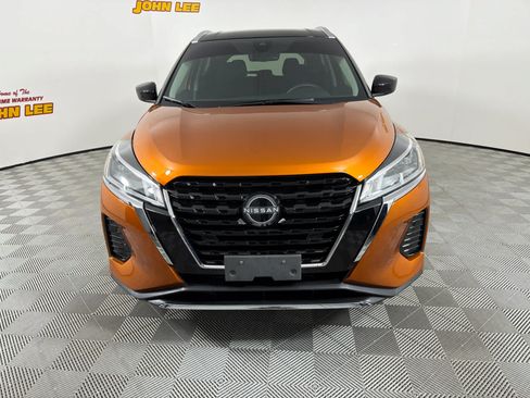 Certified 2023 Nissan Kicks SV w/ Interior Electronics Package FWD image 9