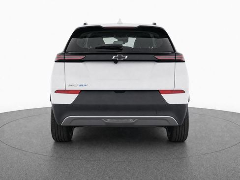 Used 2023 Chevrolet Bolt EUV LT w/ Convenience Package FWD image 10