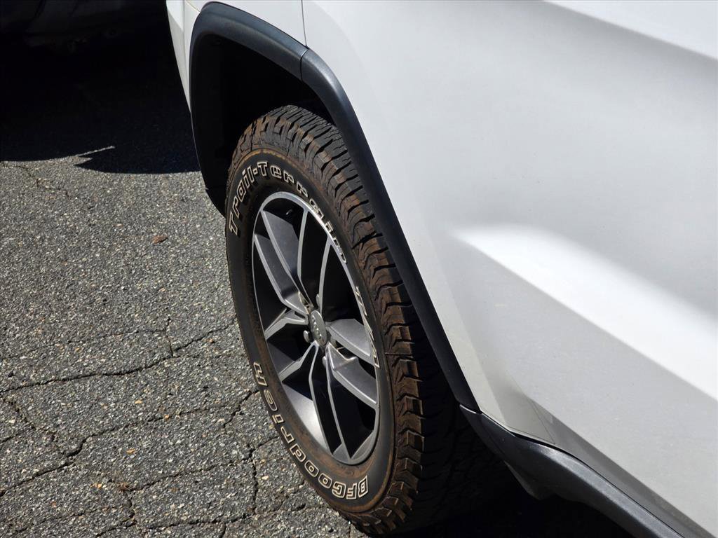 Used 2018 Jeep Grand Cherokee Limited w/ Luxury Group II AWD/4WD image 20