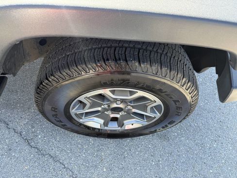 Used 2013 Jeep Wrangler Sport image 12