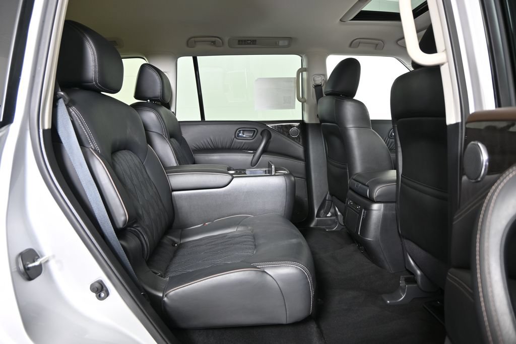 Used 2024 Nissan Armada Platinum w/ Captain's Chairs Package AWD/4WD image 16