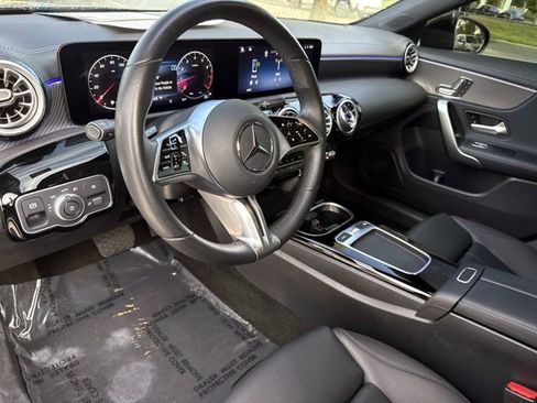 Used 2025 Mercedes-Benz CLA 250 image 21