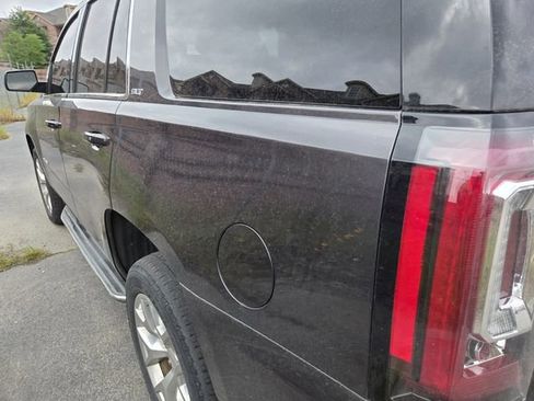 Used 2017 GMC Yukon SLT w/ Open Road Package RWD image 6