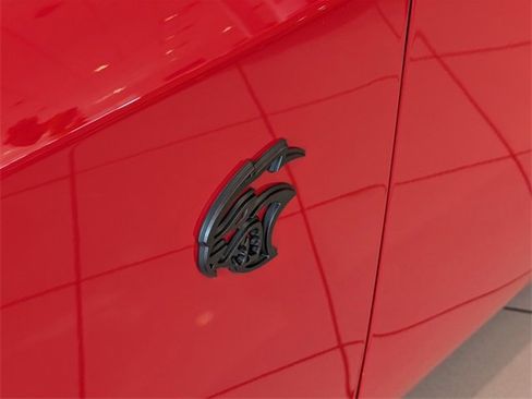 Used 2022 Dodge Challenger SRT Hellcat Redeye image 5