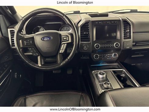 Used 2021 Ford Expedition Limited AWD/4WD image 17
