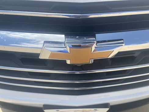 Used 2026 Chevrolet Traverse LT w/ Driver Confidence Package FWD image 30