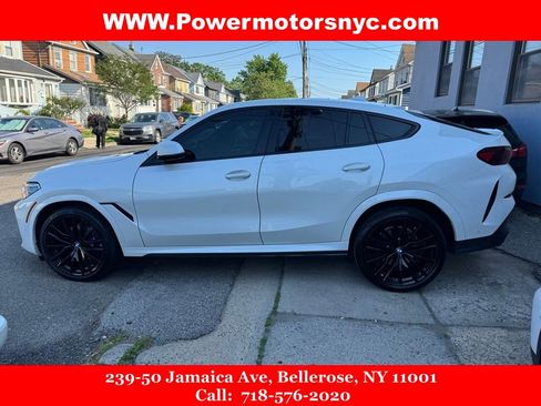 Used 2022 BMW X6 xDrive40i w/ Executive Package AWD/4WD image 2