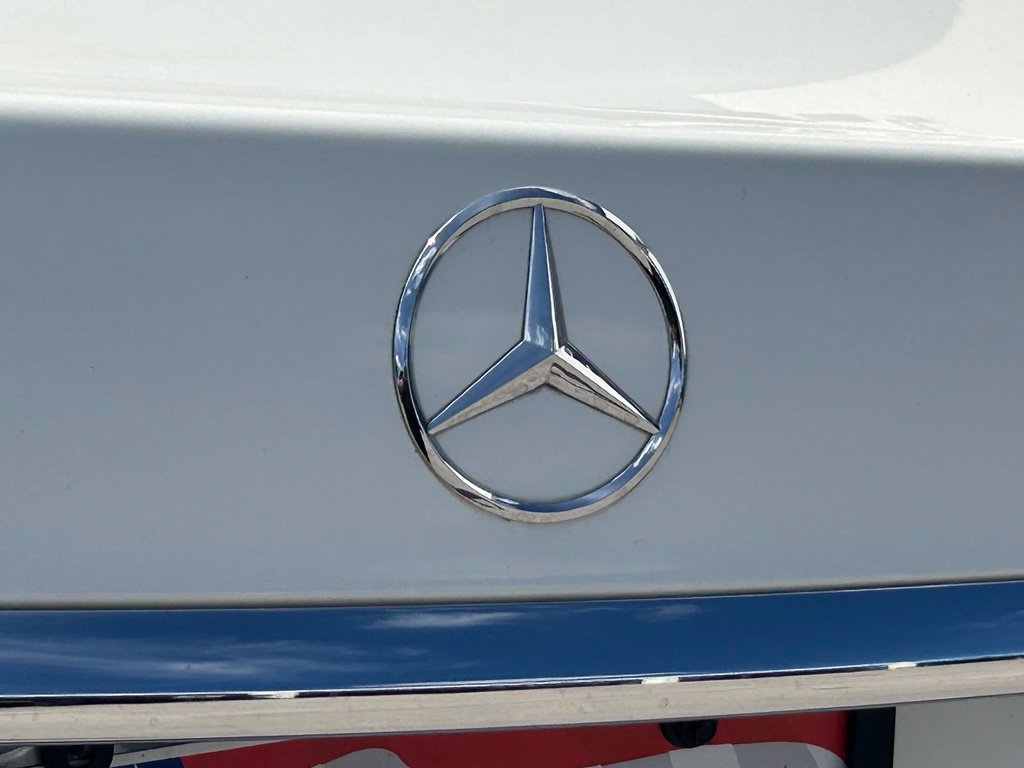 Used 2015 Mercedes-Benz S 550 Sedan image 19