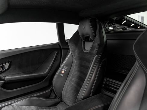 Used 2017 Lamborghini Huracan LP 610-4 Avio image 10