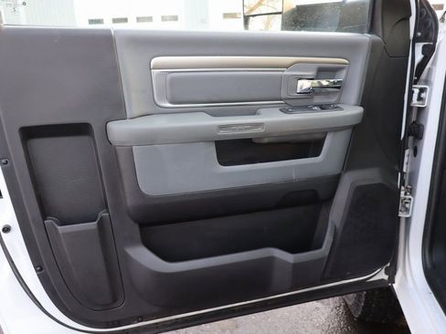 Used 2018 RAM 3500 Tradesman w/ Power & Remote Entry Group image 8