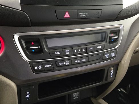 Used 2017 Honda Ridgeline RTL image 23