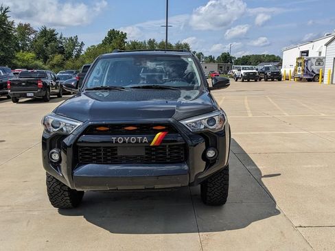 Used 2023 Toyota 4Runner 40th Anniversary SE AWD/4WD image 8