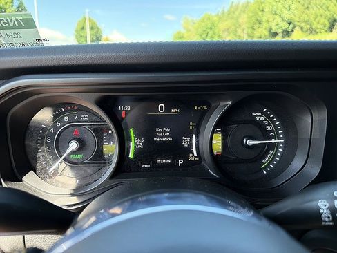 Used 2024 Jeep Wrangler Unlimited Sahara w/ Safety Group AWD/4WD image 14