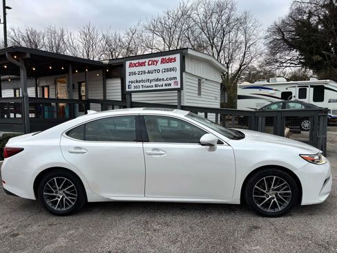 Used 2016 Lexus ES 350 image 2