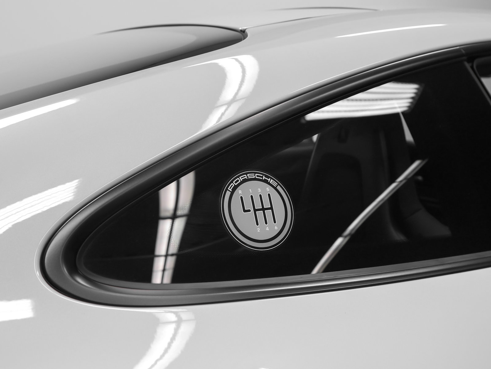 Certified 2025 Porsche 911 Carrera T RWD image 18