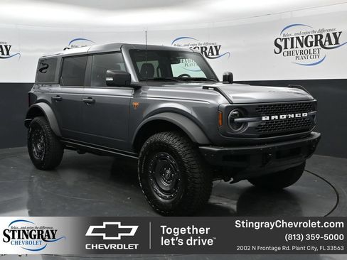 Used 2025 Ford Bronco Badlands AWD/4WD image 1