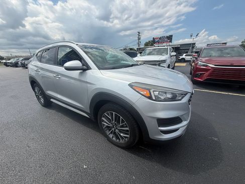 Used 2019 Hyundai Tucson SEL FWD image 1