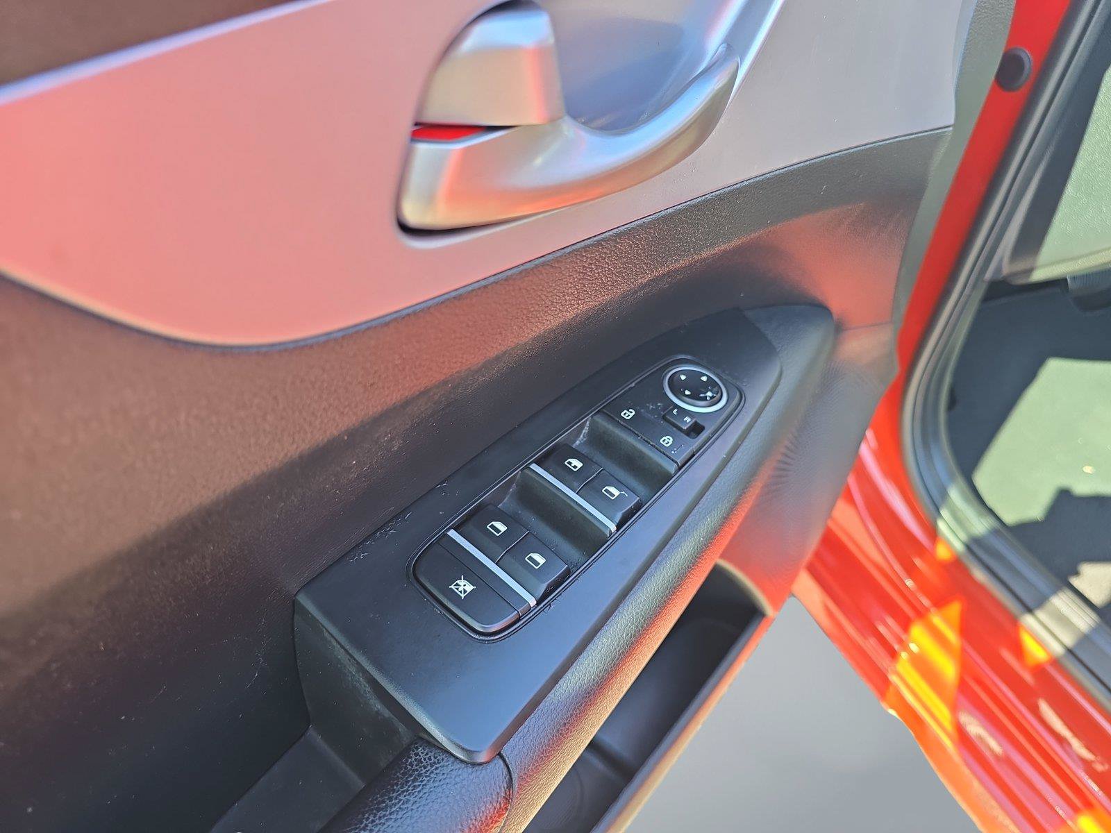 Used 2022 Kia Forte LXS FWD image 23