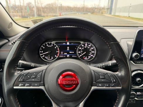 Used 2021 Nissan Sentra SR w/ Electronics Package image 35