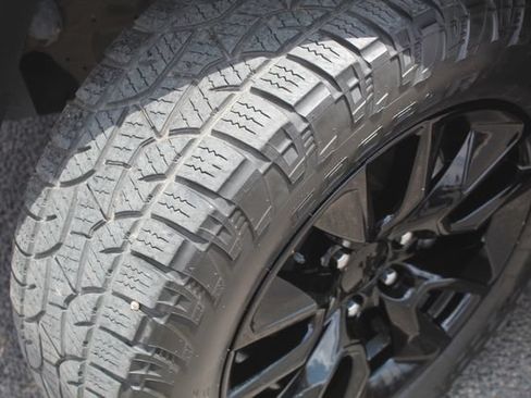 Used 2021 Chevrolet Silverado 1500 Custom RWD image 12