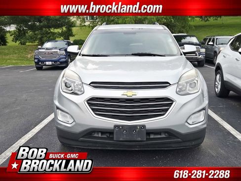 Used 2017 Chevrolet Equinox LT w/ Convenience Package FWD image 3