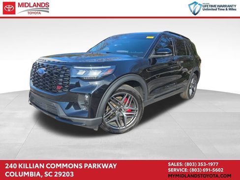 Used 2025 Ford Explorer ST image 1