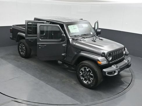 New 2026 Jeep Gladiator Sport AWD/4WD image 50