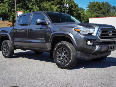 Certified 2021 Toyota Tacoma SR5 image 10