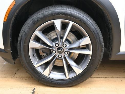 Used 2023 INFINITI QX60 Luxe AWD/4WD image 12