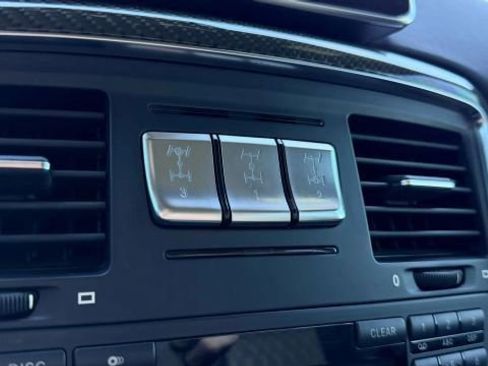 Used 2014 Mercedes-Benz G 63 AMG 4MATIC image 40