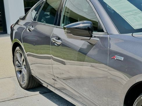 Used 2022 Acura TLX SH-AWD w/ A-SPEC Pkg image 9