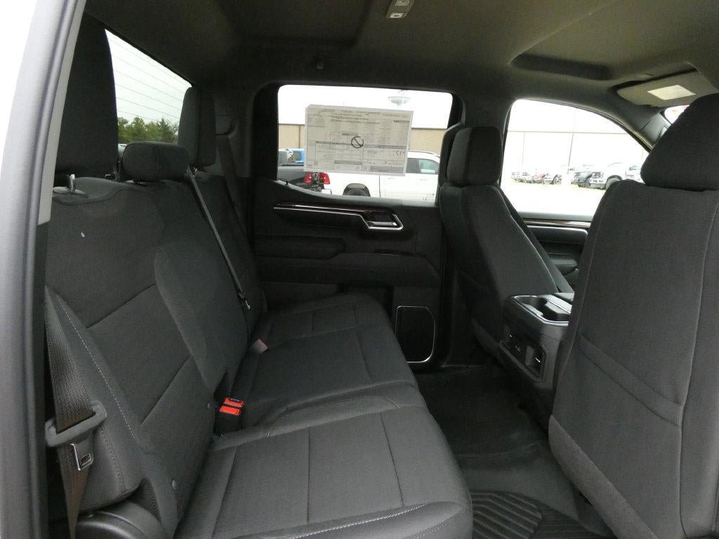 New 2026 Chevrolet Silverado 1500 RST AWD/4WD image 15
