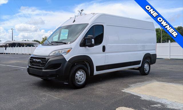 Used 2023 RAM ProMaster 2500 FWD image 2