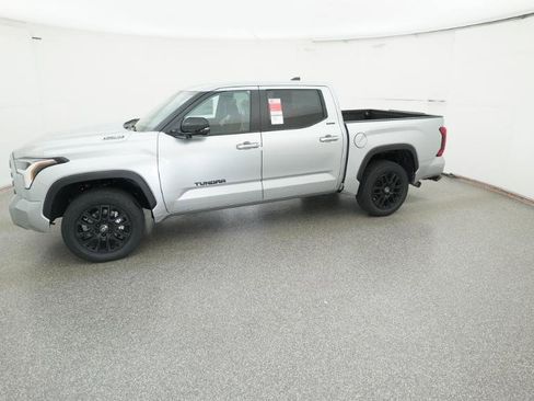 New 2026 Toyota Tundra Limited AWD/4WD image 21