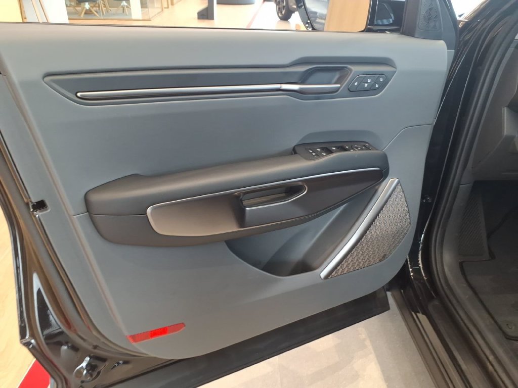 New 2026 Kia EV9 Wind AWD/4WD image 13