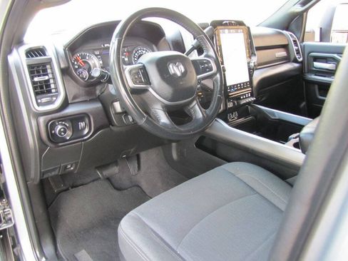 Used 2024 RAM 3500 Big Horn w/ Night Edition AWD/4WD image 13