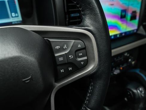 Used 2023 Ford Bronco Wildtrak image 24