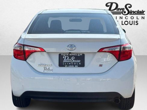 Used 2015 Toyota Corolla S FWD image 4