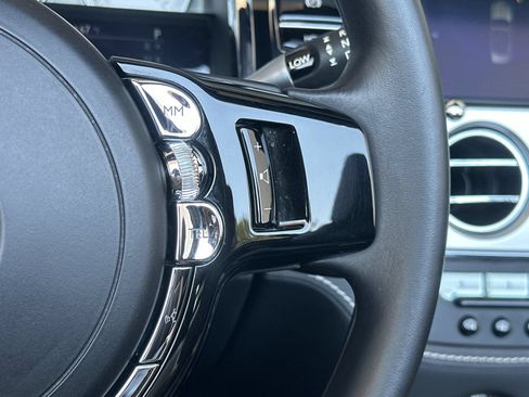 Certified 2019 Rolls-Royce Dawn RWD image 28