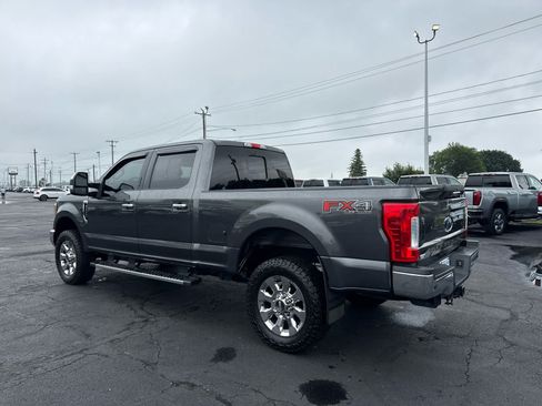 Used 2017 Ford F250 Lariat w/ Chrome Package AWD/4WD image 3